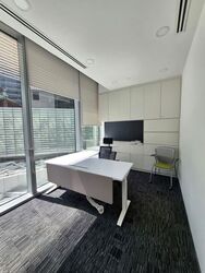 Ocean Financial Centre (D1), Office #582272411
